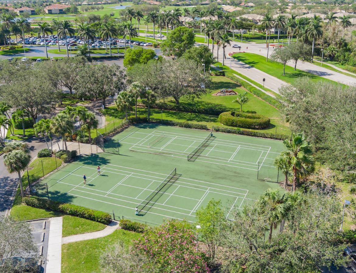 Lely Greenlinks Top Floor - On Golf Course, Minutes From Beaches, Downtown! Naples Luaran gambar